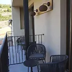 Mocho-rural-home Lonja B * بيسييت